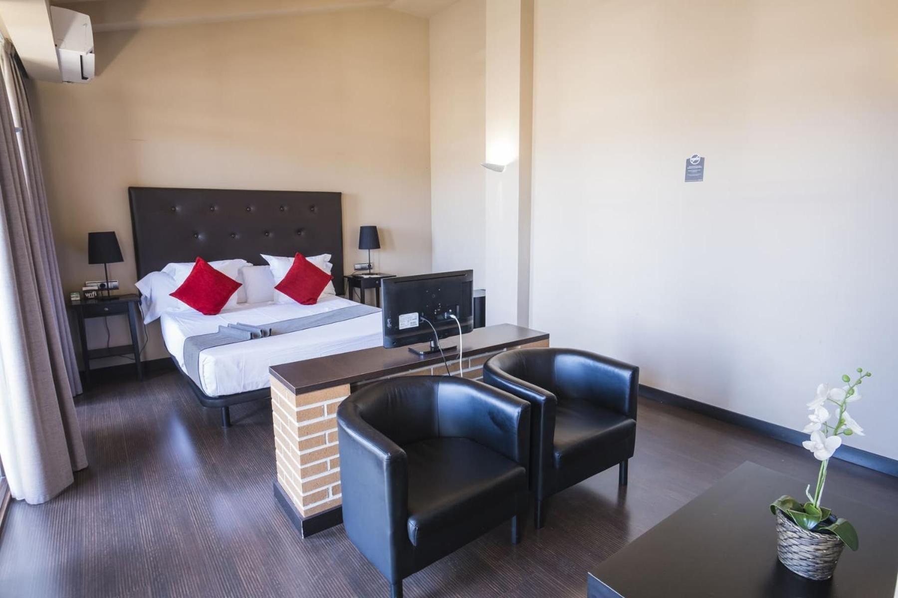 Hotel Alda Castillo De Olite Bagian luar foto