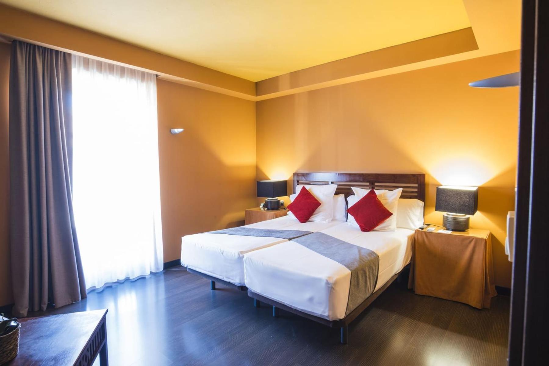 Hotel Alda Castillo De Olite Bagian luar foto